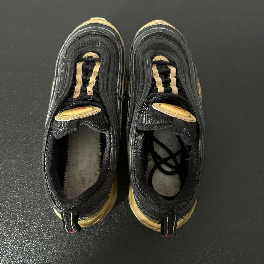 Nike Air Max 97 QS Metallic Gold Black 2018 Sneakers Size 5 Womens 6.5 AT5458002
